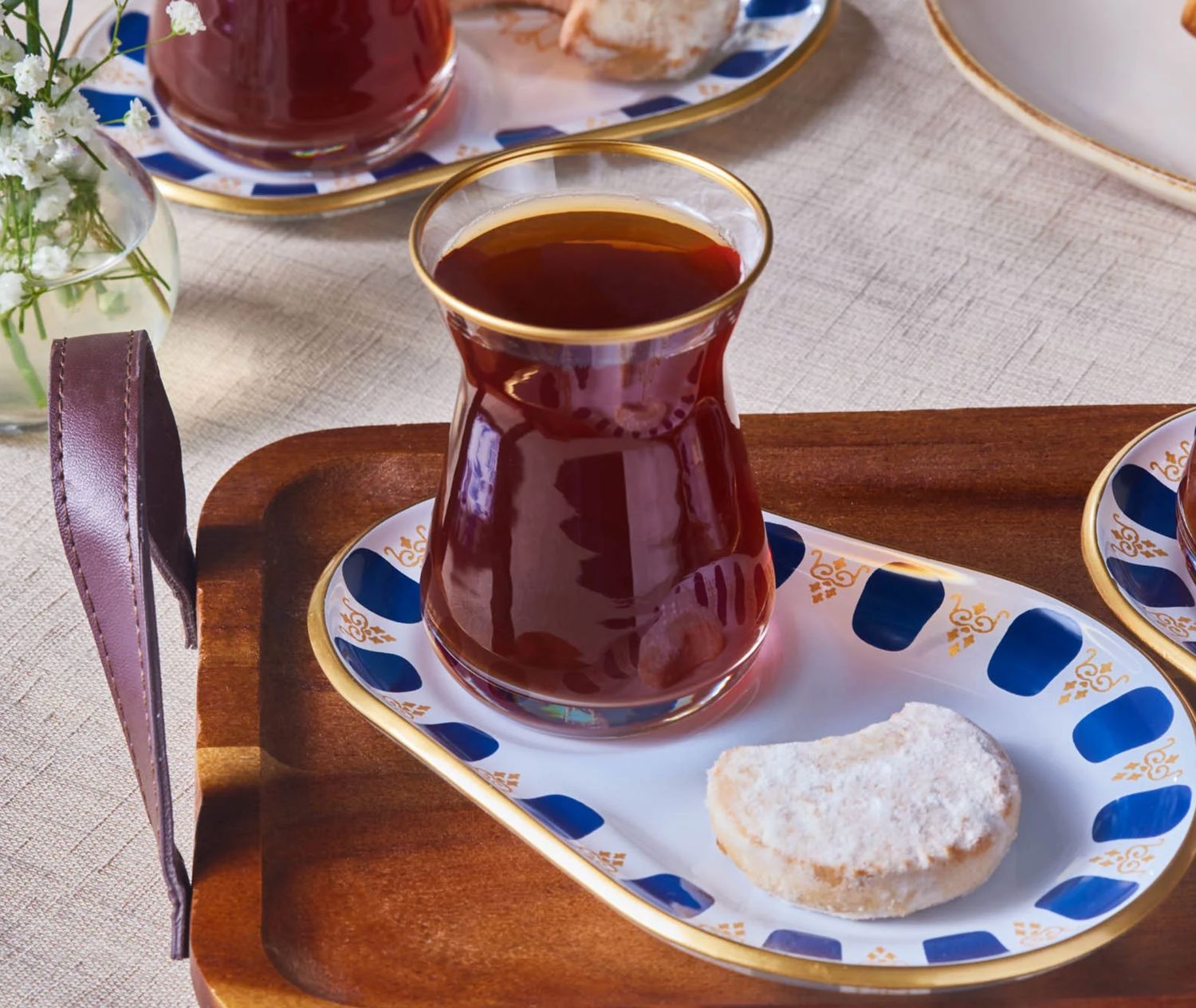 Karaca Belem Navy 12-delige theeglazen set