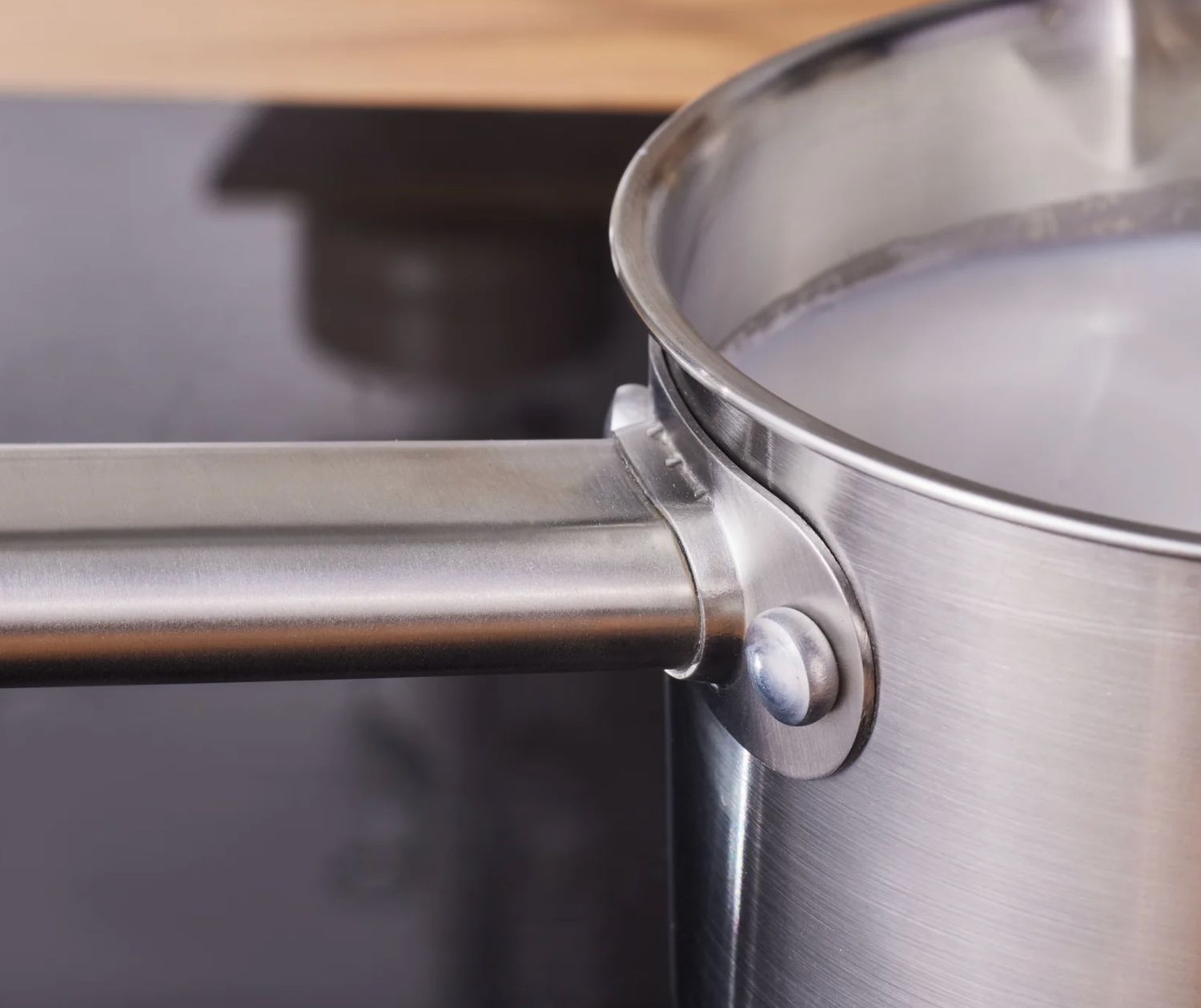 Karaca Elite stalen melkpan 14 cm 1,6 l