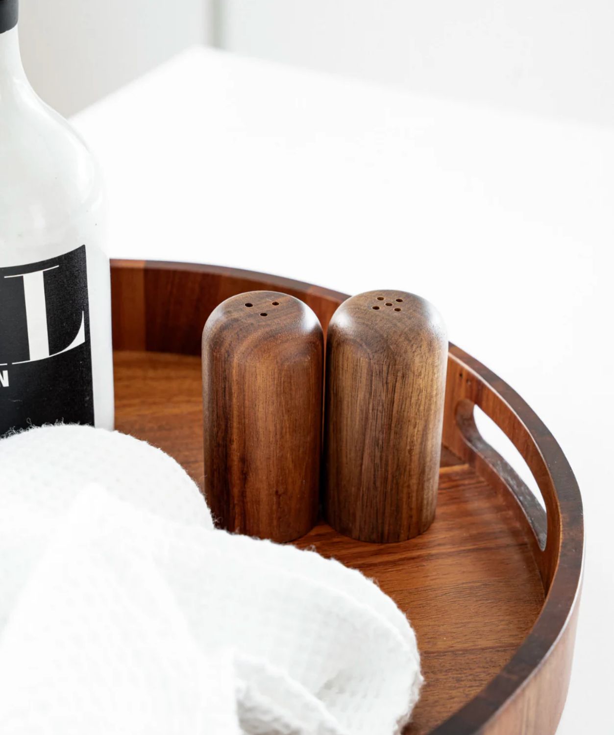 Acacia Nivo zout- en peperstrooiers