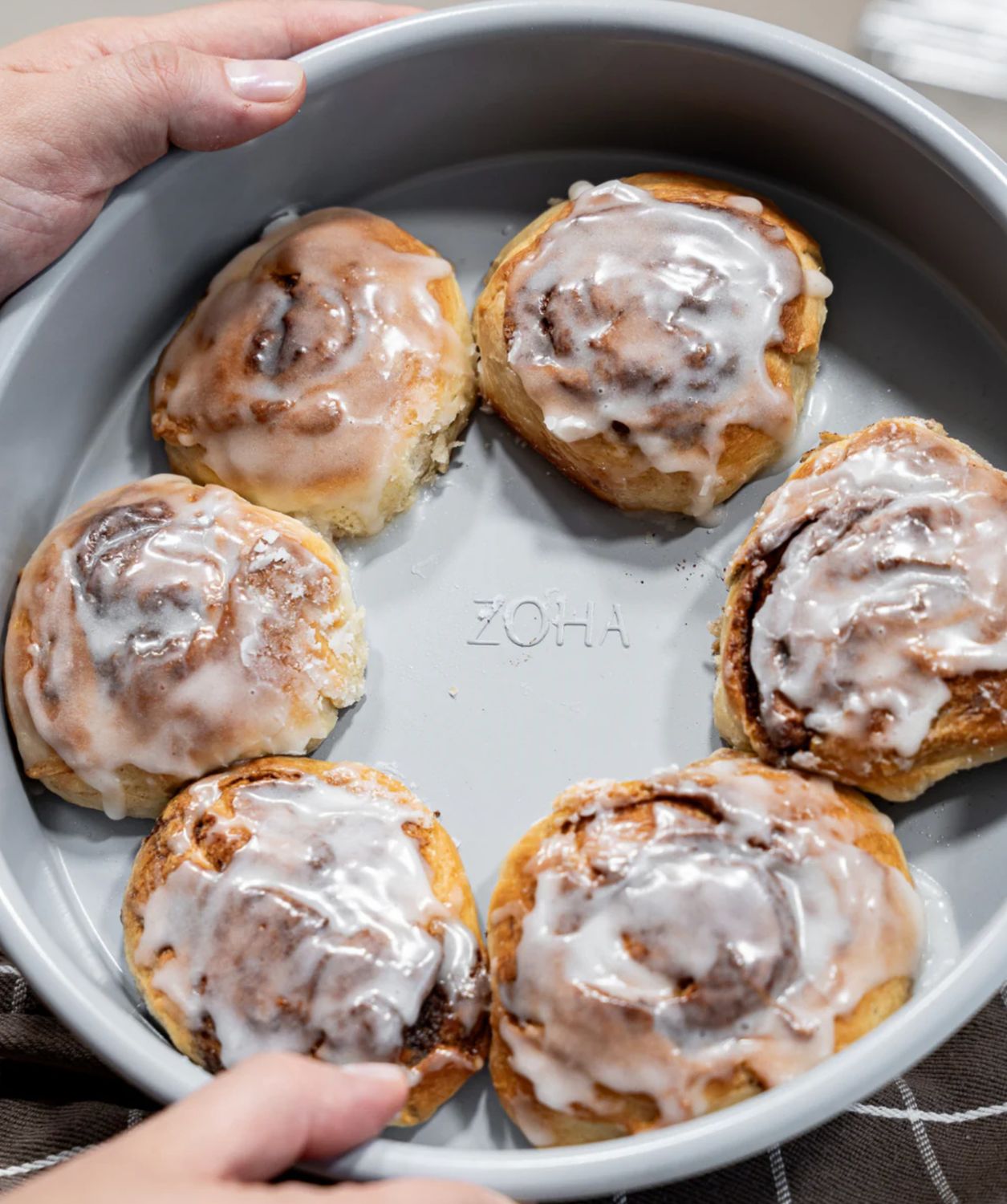 Ronde keramische bakvorm beige – Antiaanbak