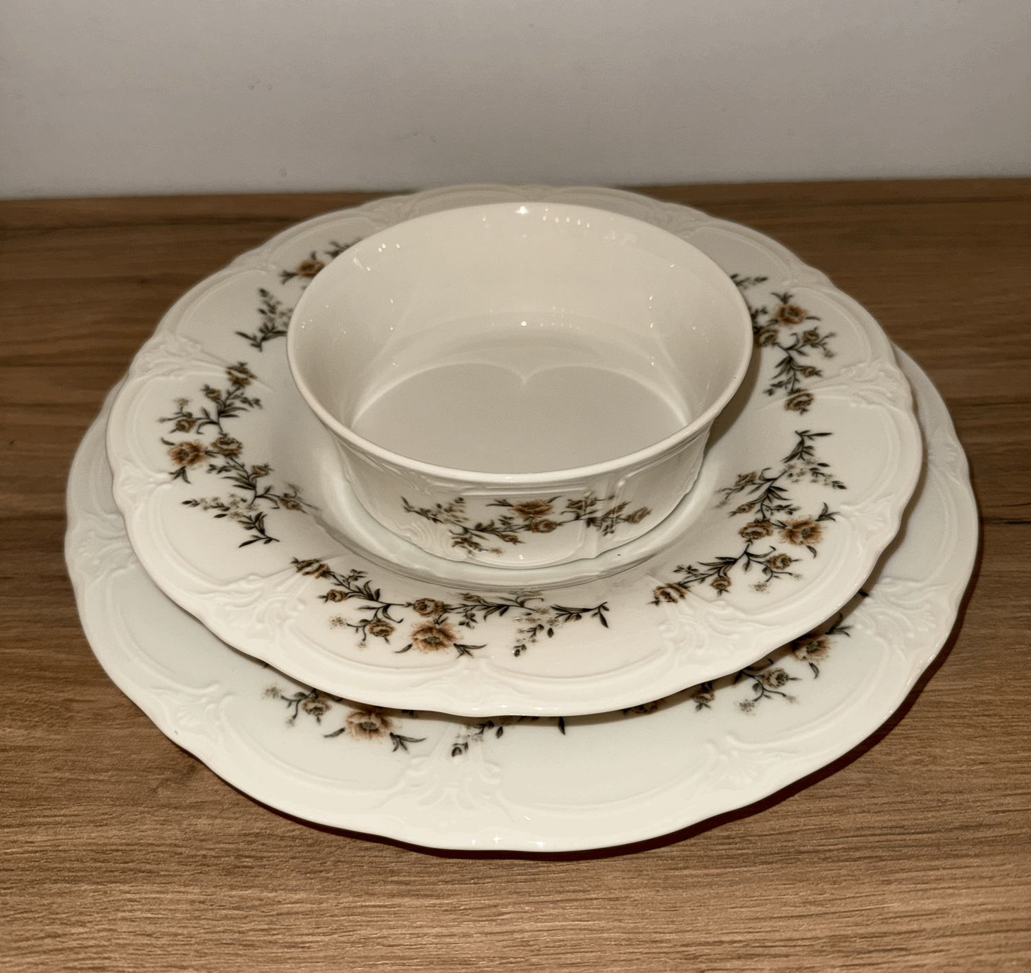 Retro Bruine Bloem 24-delig serviesset voor 6 personen