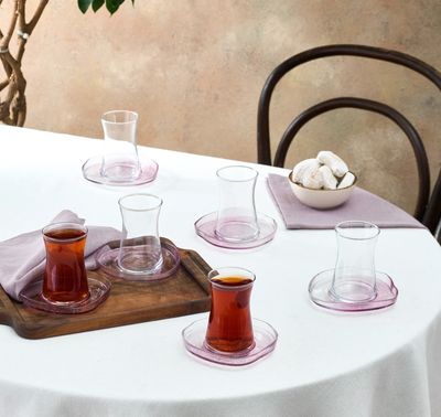 Karaca Petunya theeset, 6 personen, 12-delig