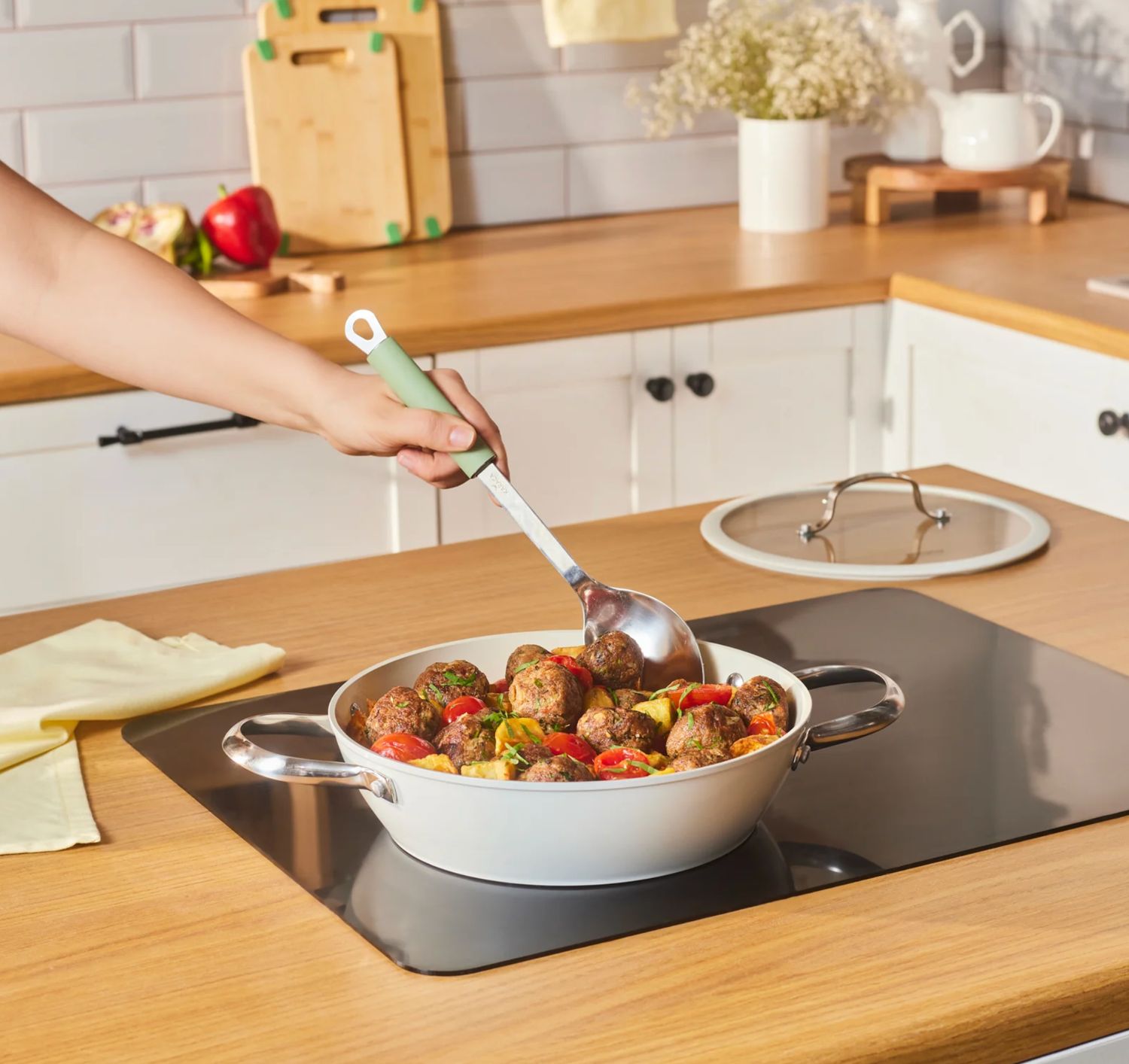 Karaca Swiss Crystal Almond Cream Sauteerpot 26 cm