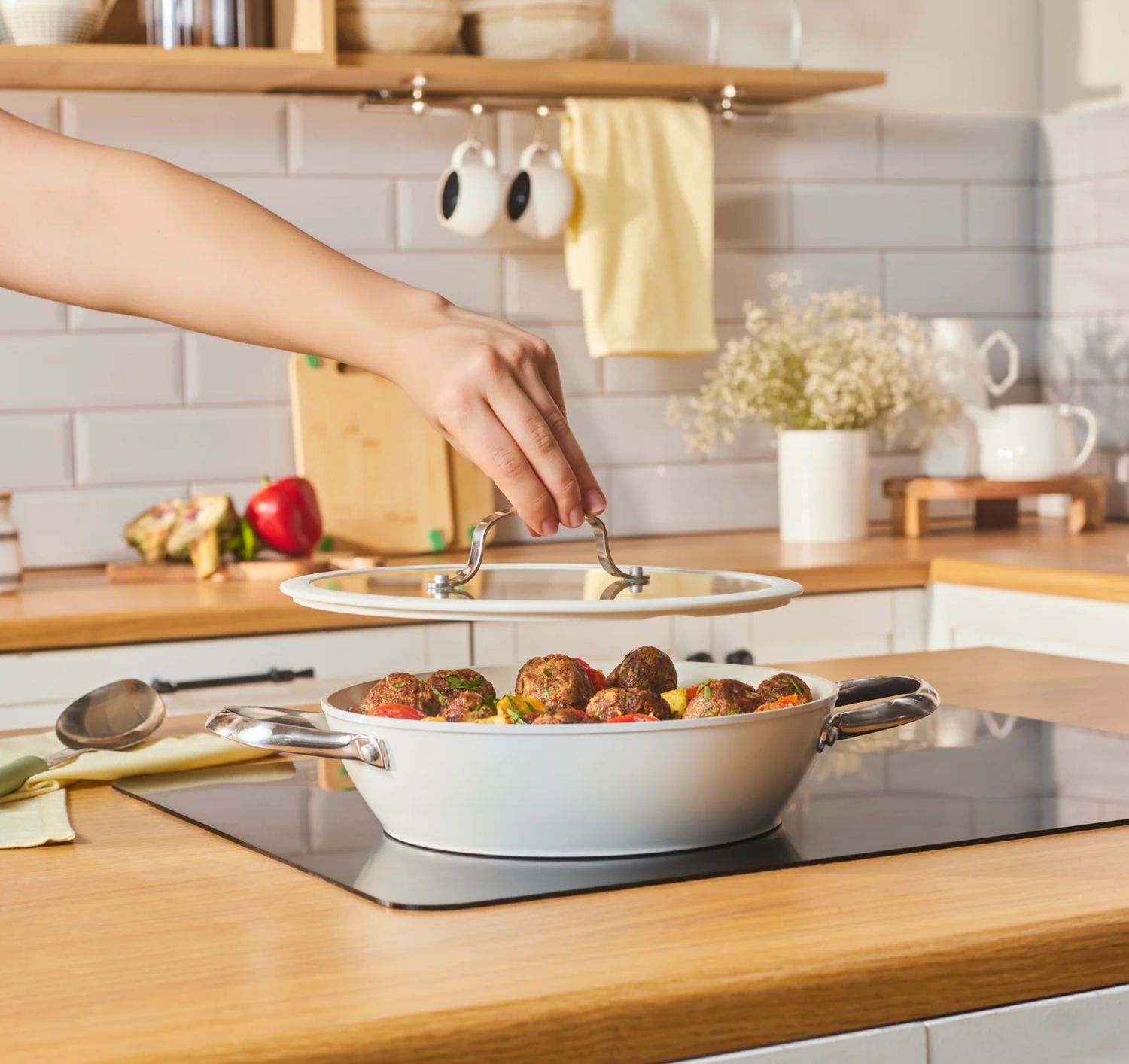 Karaca Swiss Crystal Almond Cream Sauteerpot 26 cm