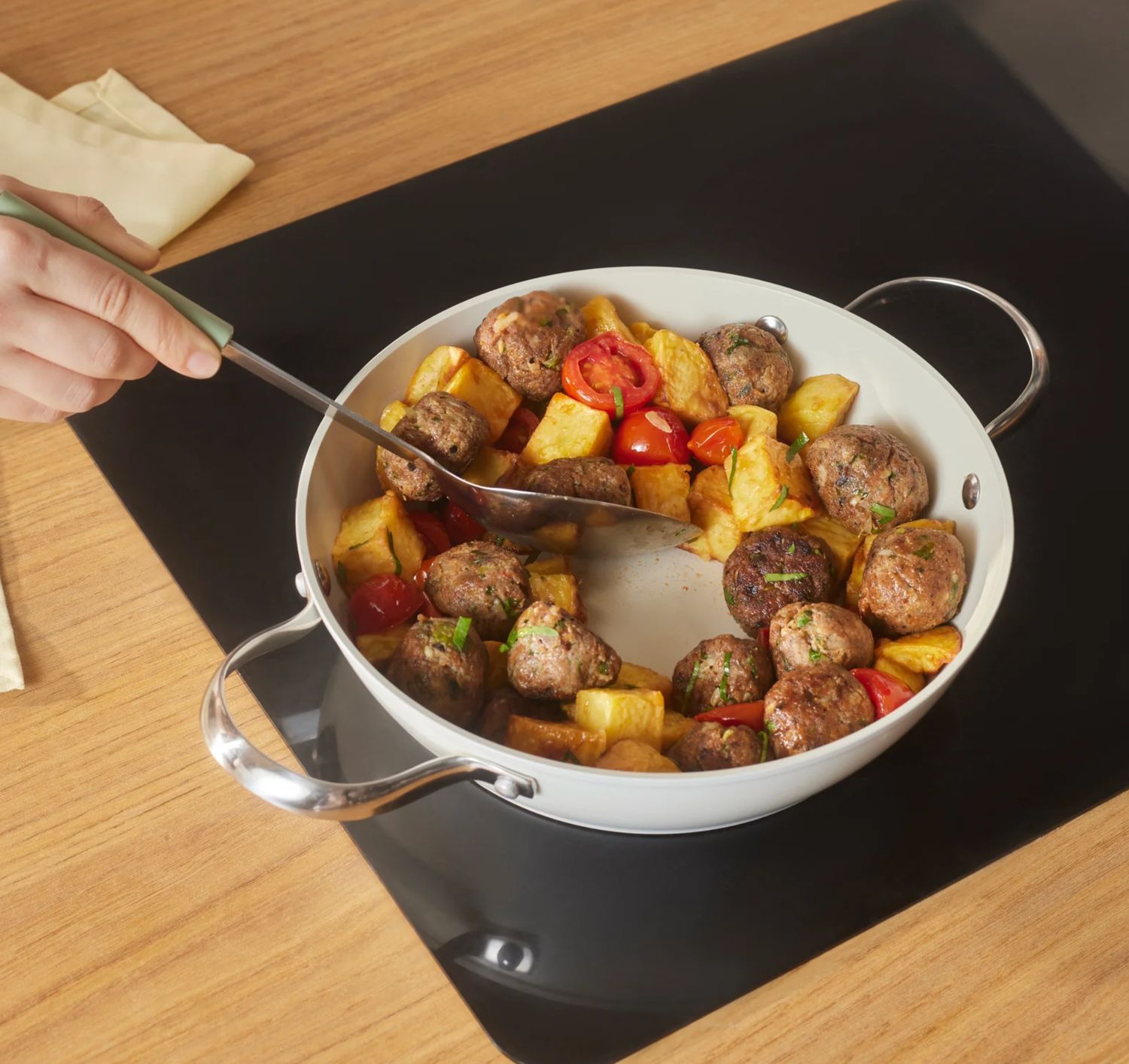 Karaca Swiss Crystal Almond Cream Sauteerpot 26 cm