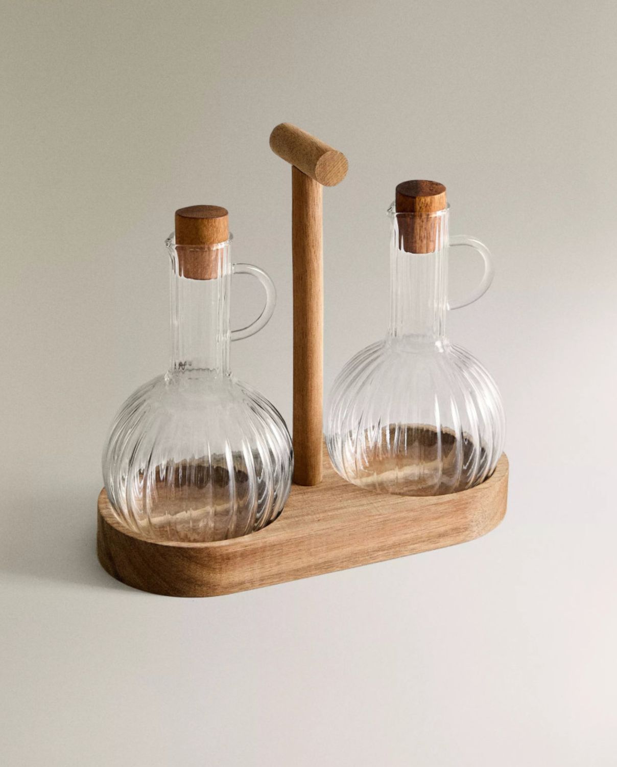 olie- en azijnstel met acaciahouten basis 300 ml – 2 stuks