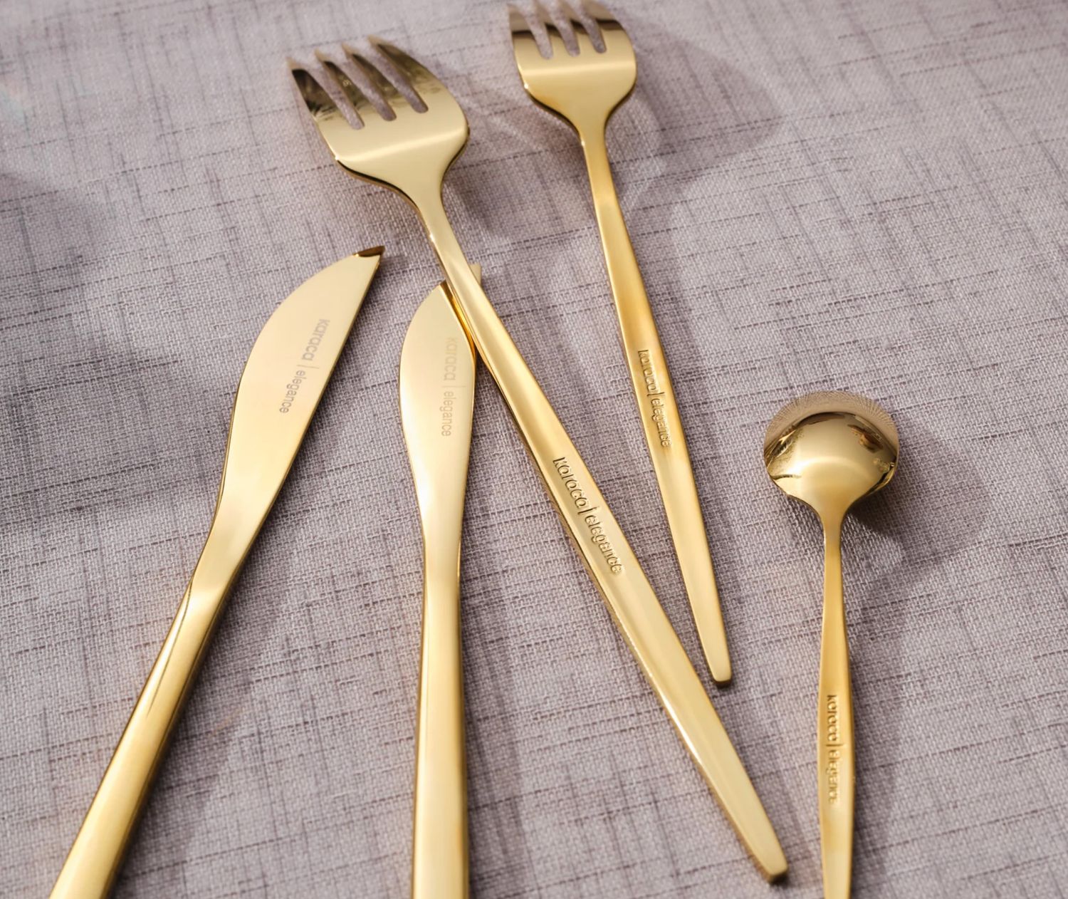 Karaca Camille 84-delige bestekset voor 12 personen