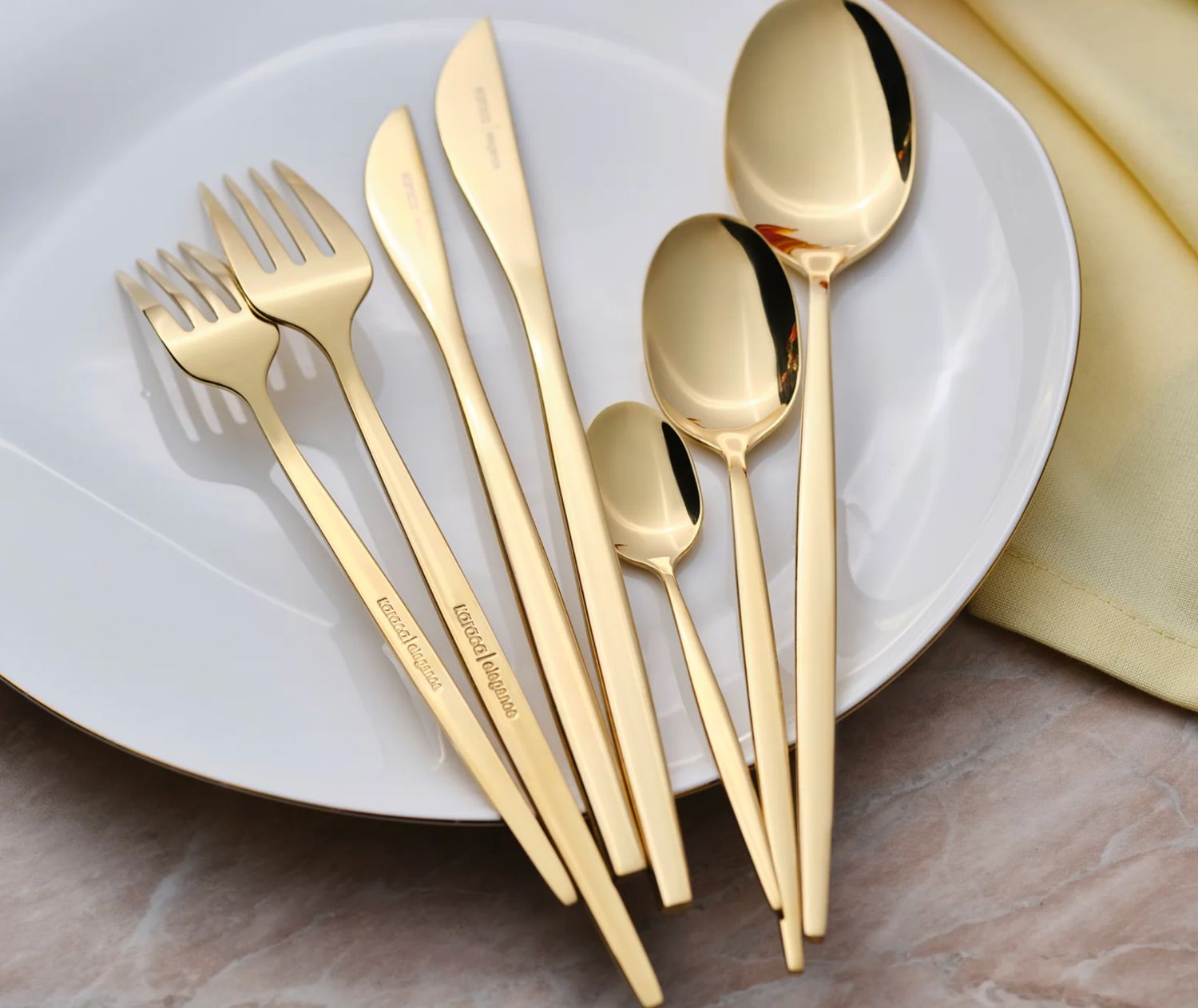 Karaca Camille 84-delige bestekset voor 12 personen
