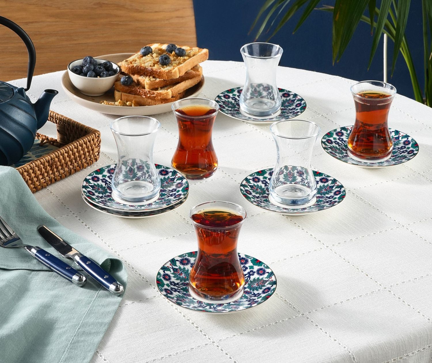 Karaca Edirne 12-delige Turkse theeset voor 6 personen, 130 ml, multi