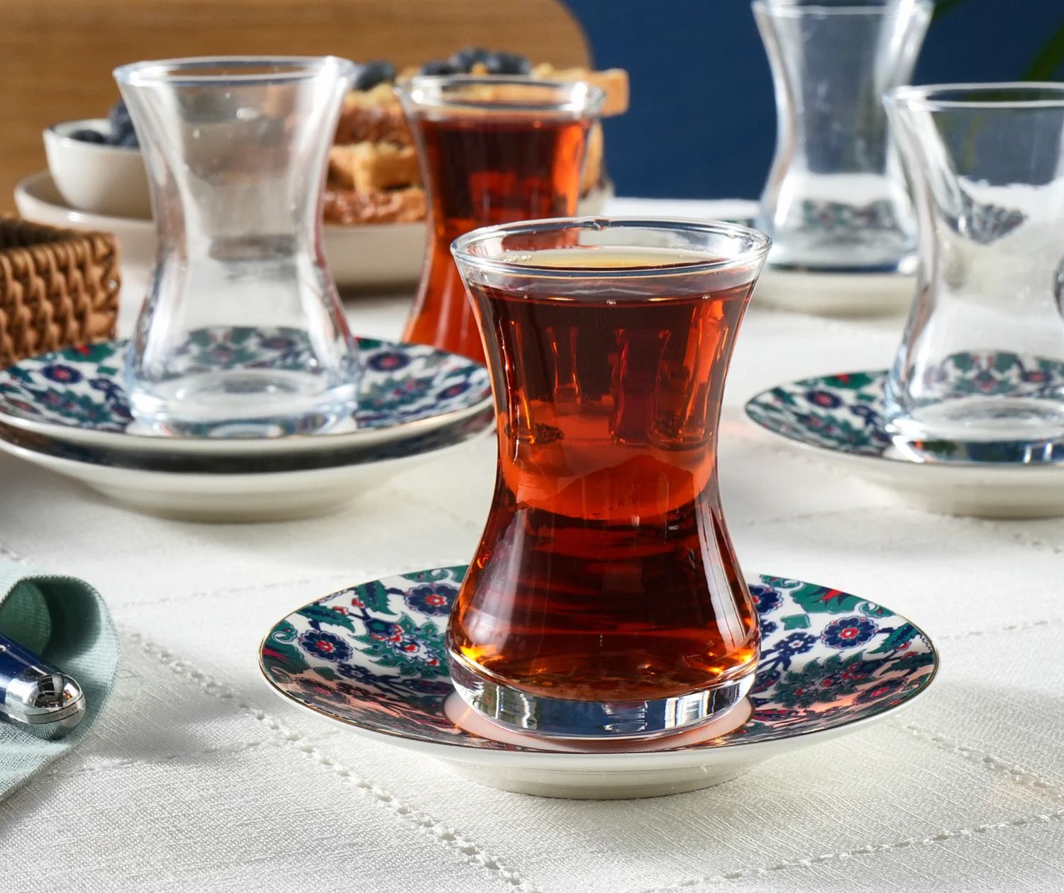 Karaca Edirne 12-delige Turkse theeset voor 6 personen, 130 ml, multi