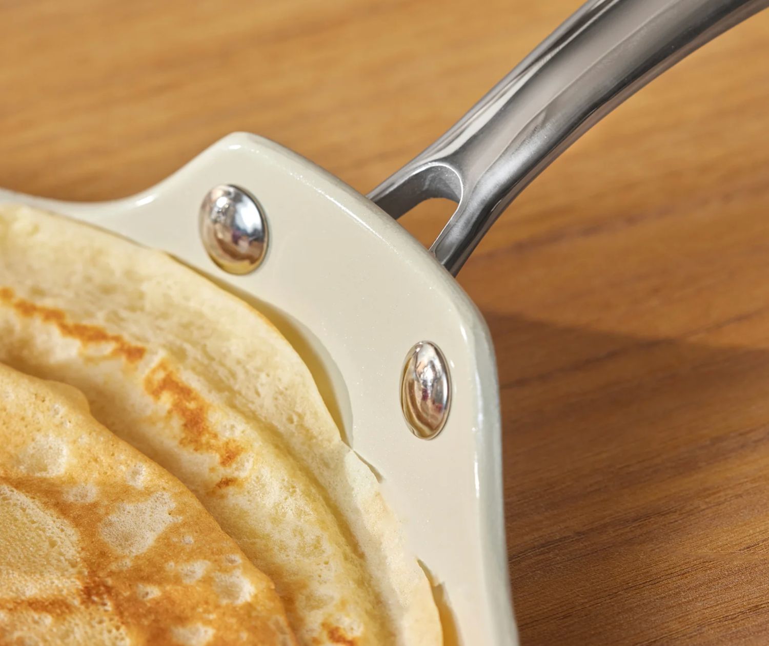 Karaca Swiss Crystal Almond Cream, Pannenkoekenpan, 28cm