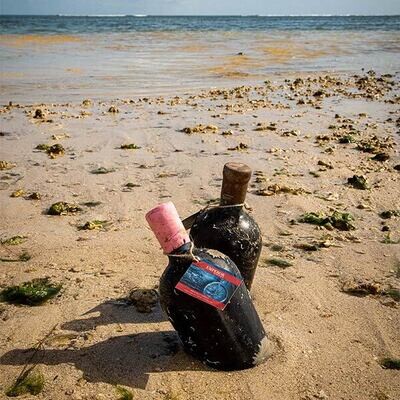 Emperor Deep Blue Jubilée Cognac Finish  40°                                             ZEER EXCLUSIEF