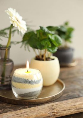 Pearlsandcandle