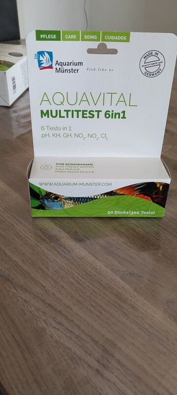 ​Aquavital Multitest 6in1 50 test strips for fresh water