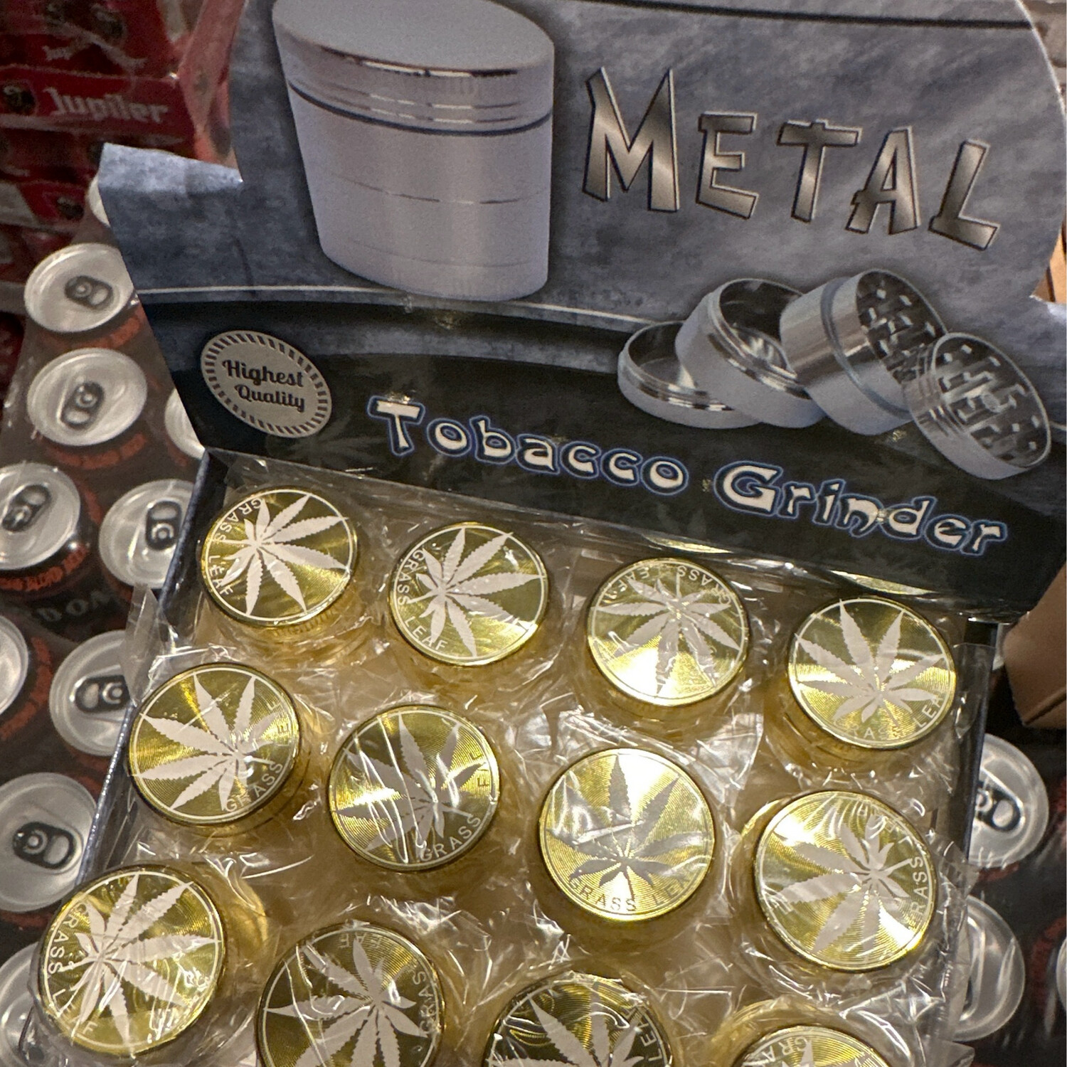 Tobaco grinders metal 24 pc 