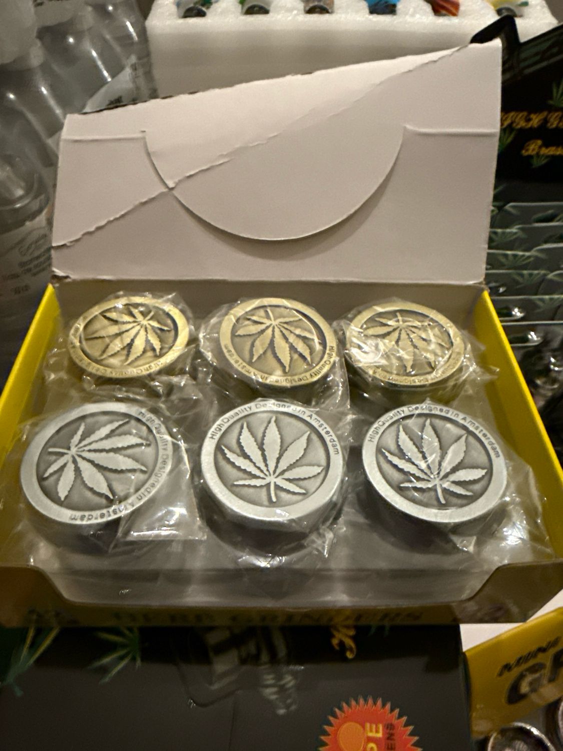 Small metal grinder x12 