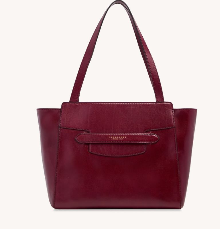 LUCREZIA SHOPPING BAROLO