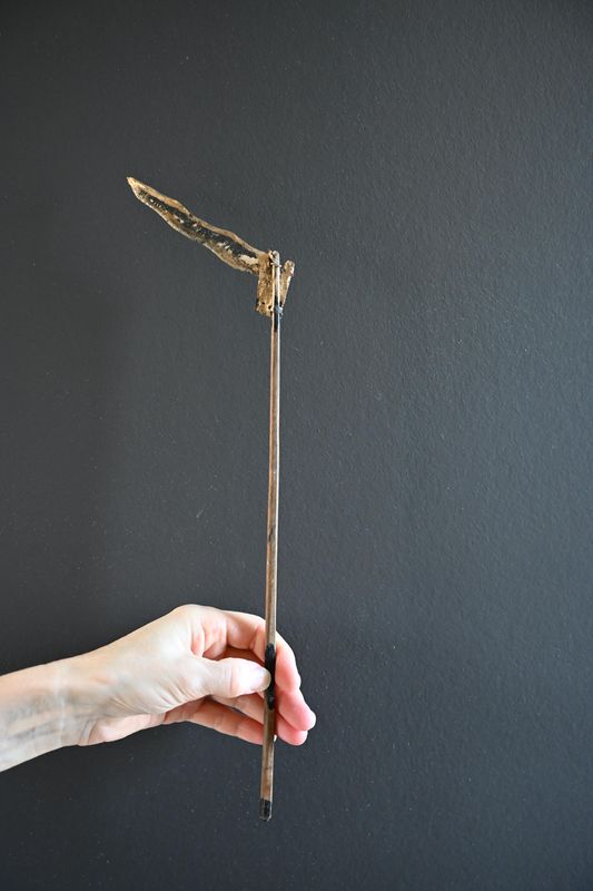 Knife with a typical Keris shape