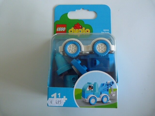 Duplo Tow Truck