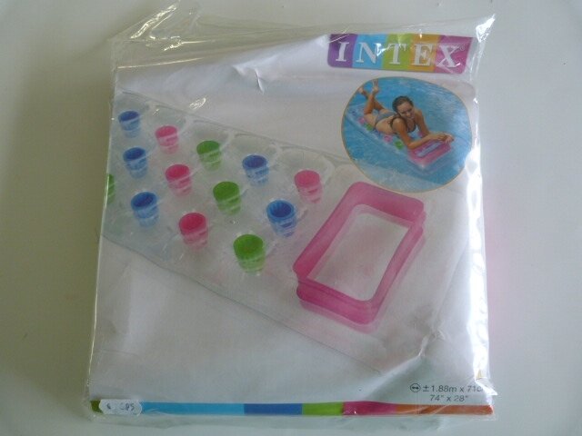 Intex Lounge roze 188x71