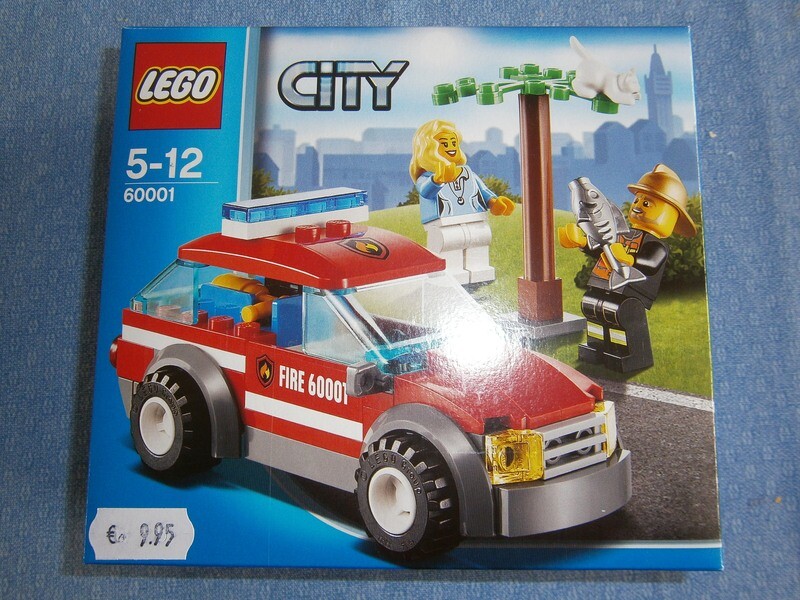 Lego City Fire chief car