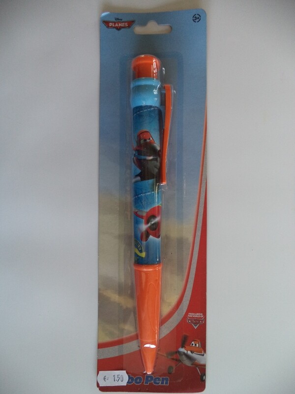 Jumbo pen Planes