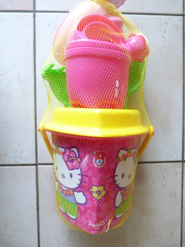Hello Kitty strandemmer