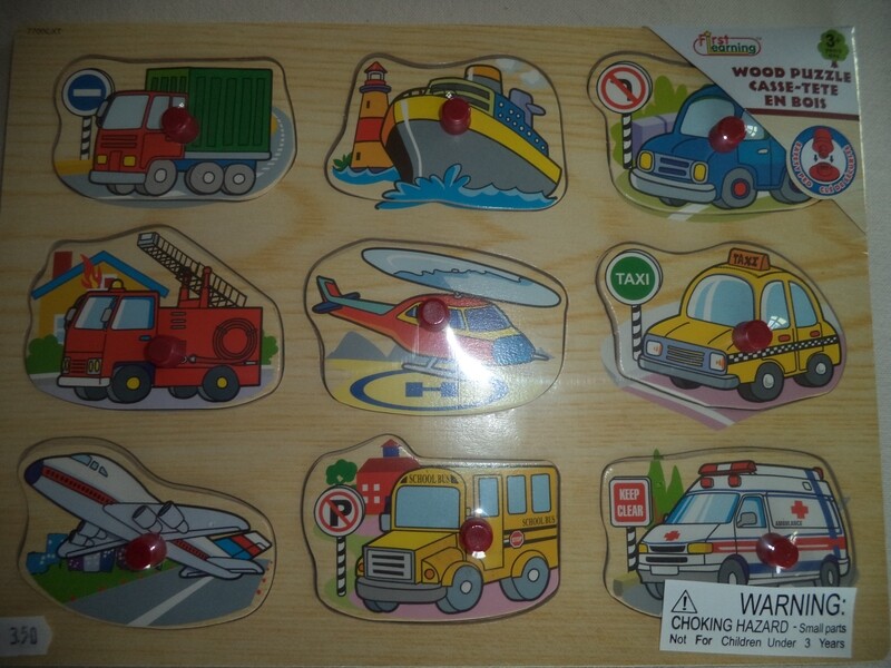Houten noppenpuzzel voertuigen