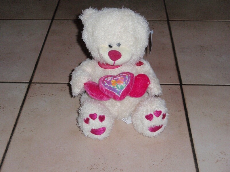Valentijnbeertje met hartje