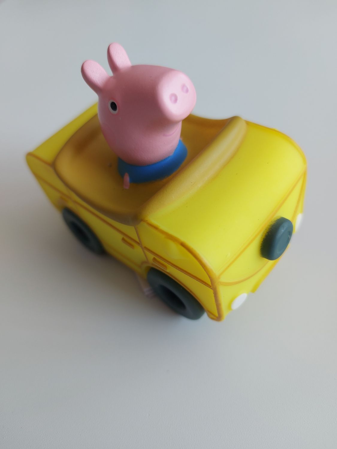 Peppa Pig Little Buggy, gele auto