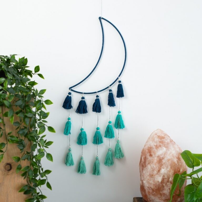 Handgemaakte Macramé Hanger – Blauwe Maan – Voor goede Nachtrust (50 cm)