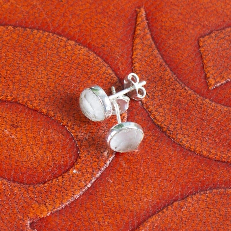 Geboortesteen Oorstekers April Ruwe Herkimer Facet – 925 Zilver