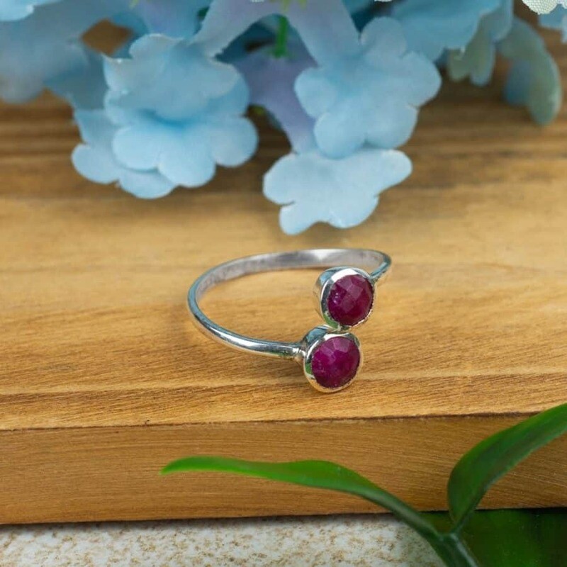 Geboortesteen Ring Robijn Juli – 925 Zilver – Zilverkleurig
