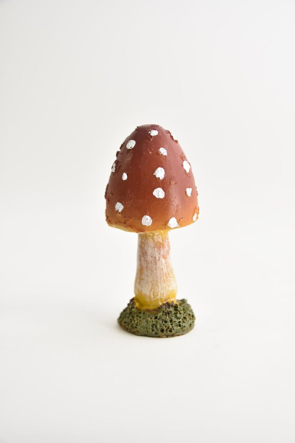 PADDENSTOEL BOL 4 x 4 x 8 CM