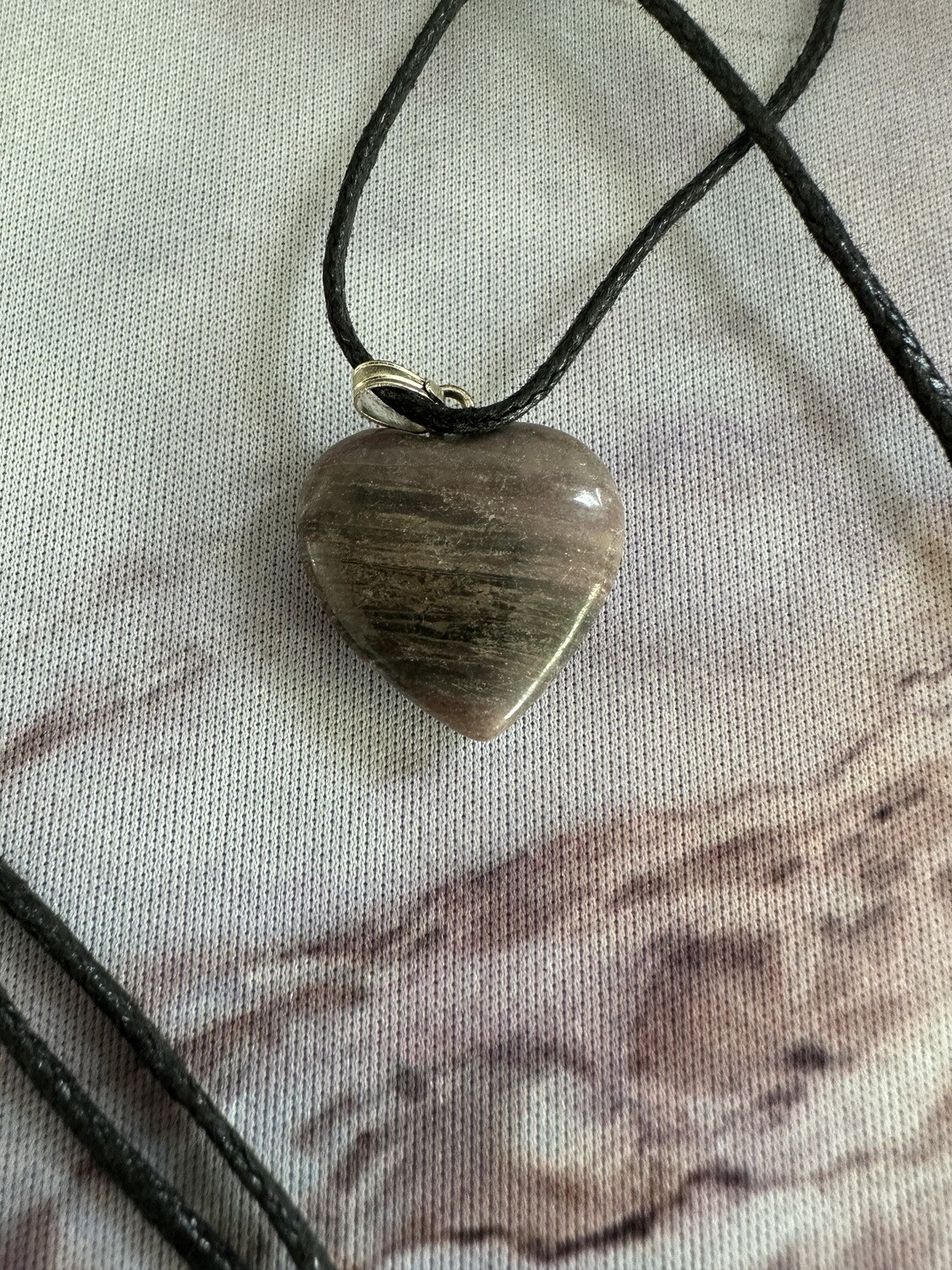 Edelstenen hart hanger  met koordje