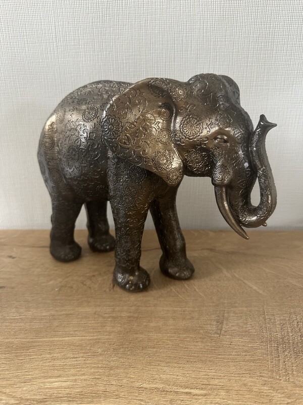 Beeld olifant H 21 x B 13 x L 27 cm