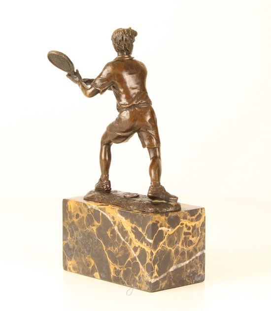 Tennis Beeld - Bronzen Beeld - Tennis Speler - Kunst Sculptuur - Tennissen Sport - Brons op Marmer - Interieur Decoratie - 14x7x24 (DSSL-25)