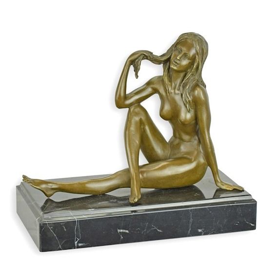 Zittende naakte vrouw - Bronzen beeld - Erotisch sculptuur - 18,5 cm hoog