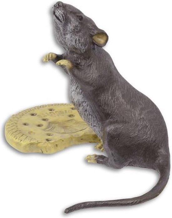 Beeld - brons - sculptuur - muis met biscuit - 12,2 cm hoog (ND-29)