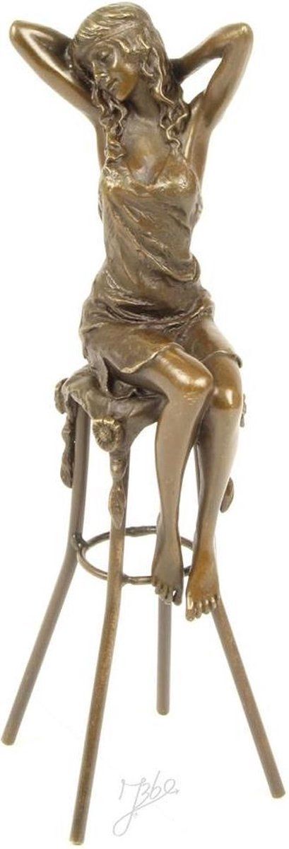 Beeld brons - Lady on barchair - goudkleurig gepatineerd - 25,5 cm hoog (DSBJ-9)