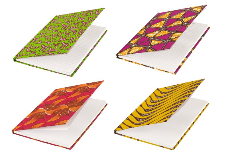 Notitieboekje a4 Patroon Papier/Textiel Mix Large Assortiment Van Vier H 1 x B 19 x L 28,5 cm (41536)