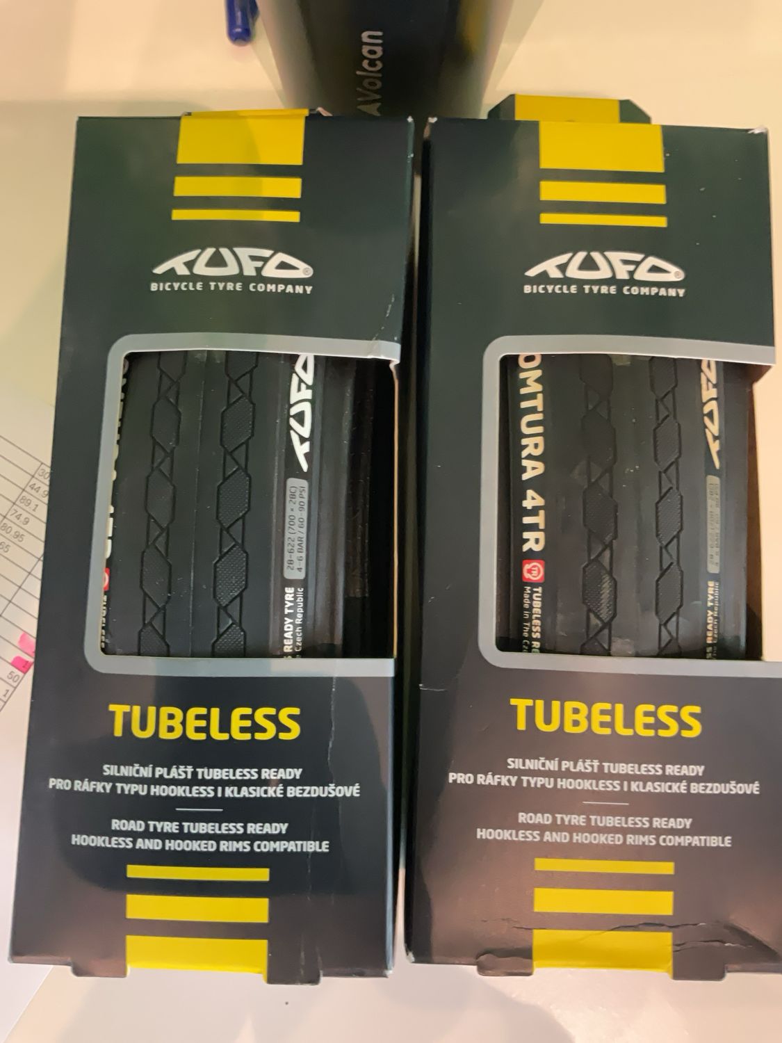 BUB Tufo (28-622) 700-28c Comtura 4 TR zwart vouw