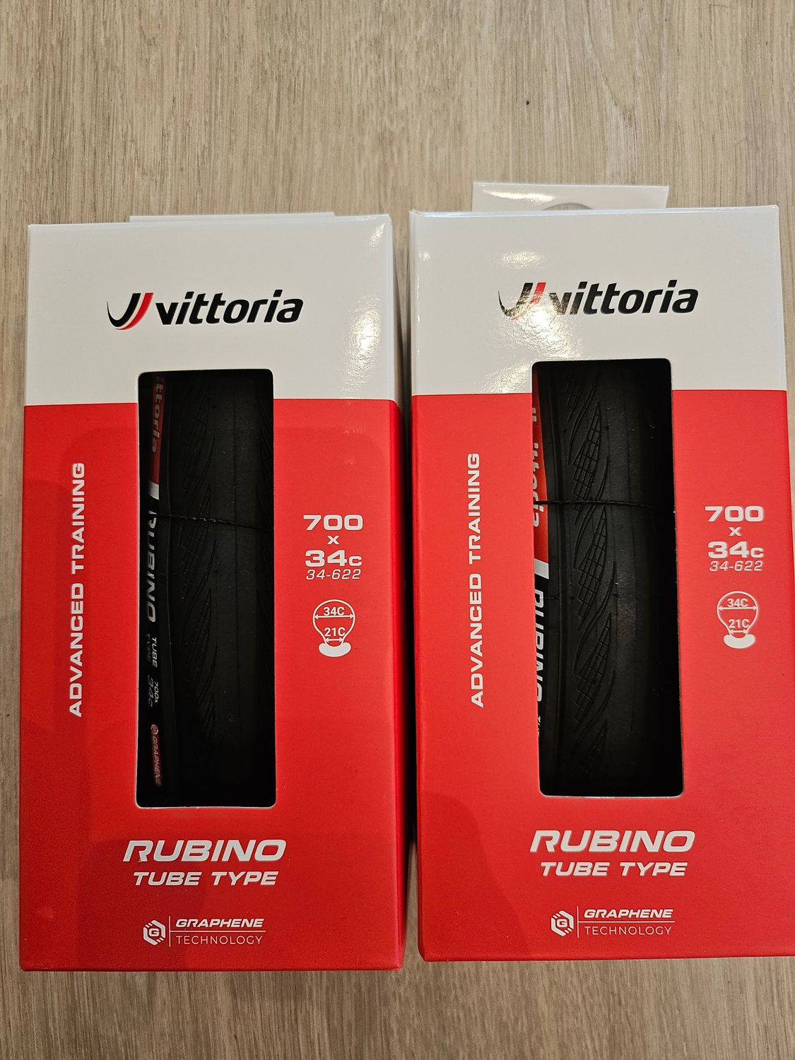 Vittoria Rubino tube tire 34-622