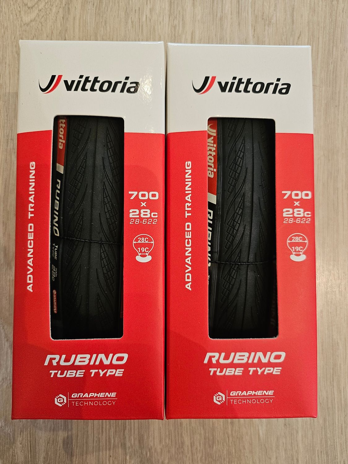 Vittoria Rubino tube tire 28-622