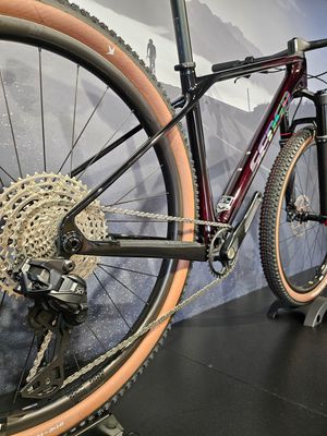 Sensa Fiori XCR Elite Di2