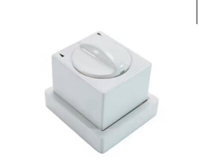 Opbouwschakelaar met bodemplaat (wit)