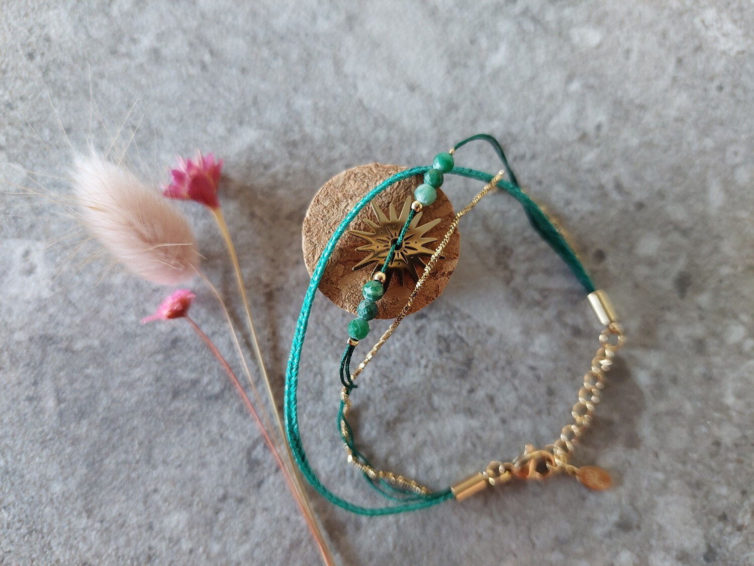 3 dubbele schakelarmband met kleuren goud en groen