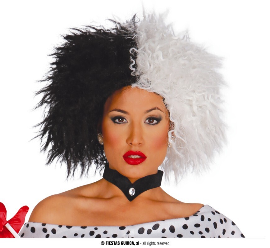 White/black wig