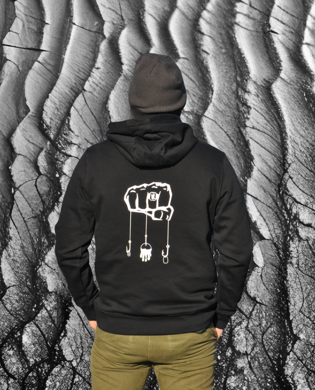 Hoodie vuist (zwart)