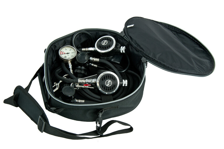bag for regulator BLACK OVAL